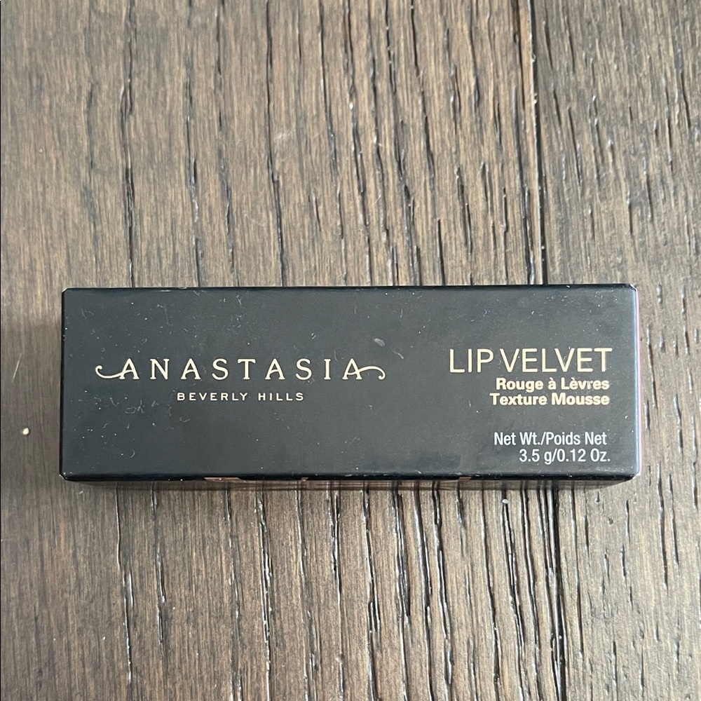 Anastasia Beverly Hills Lip Velvet - KISS NIB